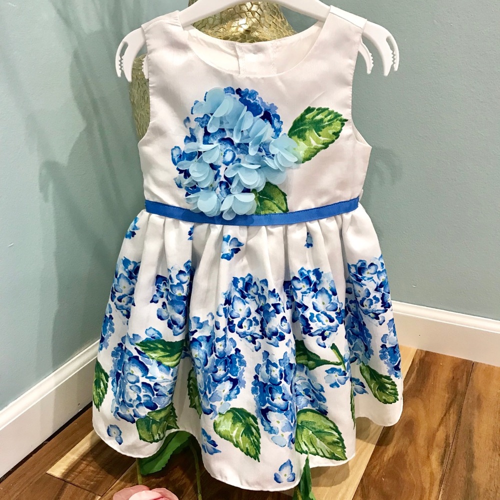 Lovely babygirl dress 💜